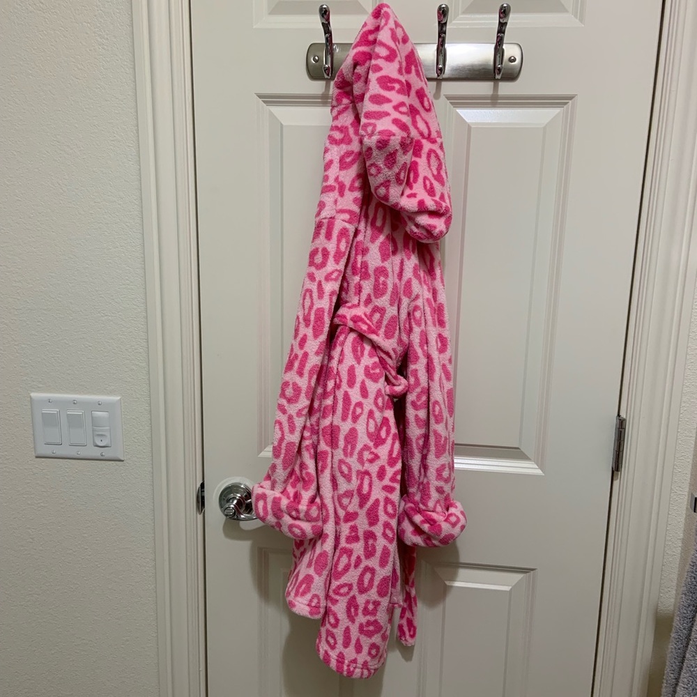 cute kids bathrobe!